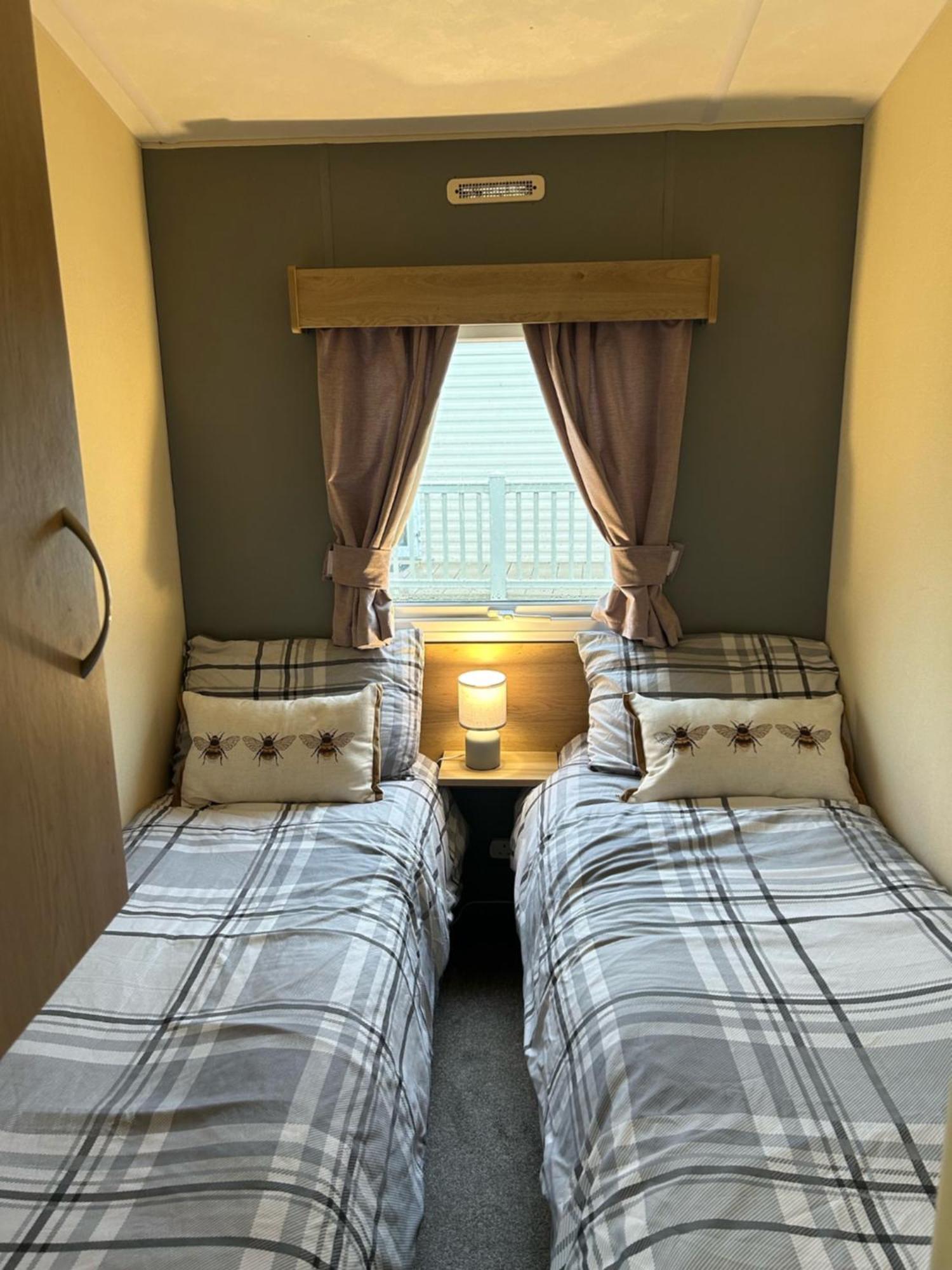 Beautiful 8 Birth Holiday Home - Tattershall Lakes Dış mekan fotoğraf